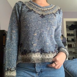 INY 90s Sweater